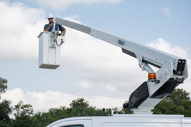 Truck-Mounted Aerial Lifts – Versalift Delivers Powerful Value & Performance in a Lightweight Package