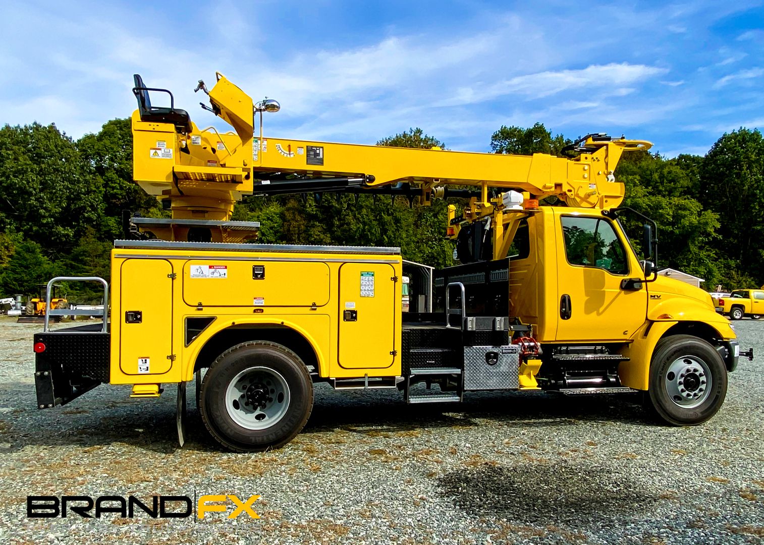 Lightweight Truck Body and Aerial Lift Advantages