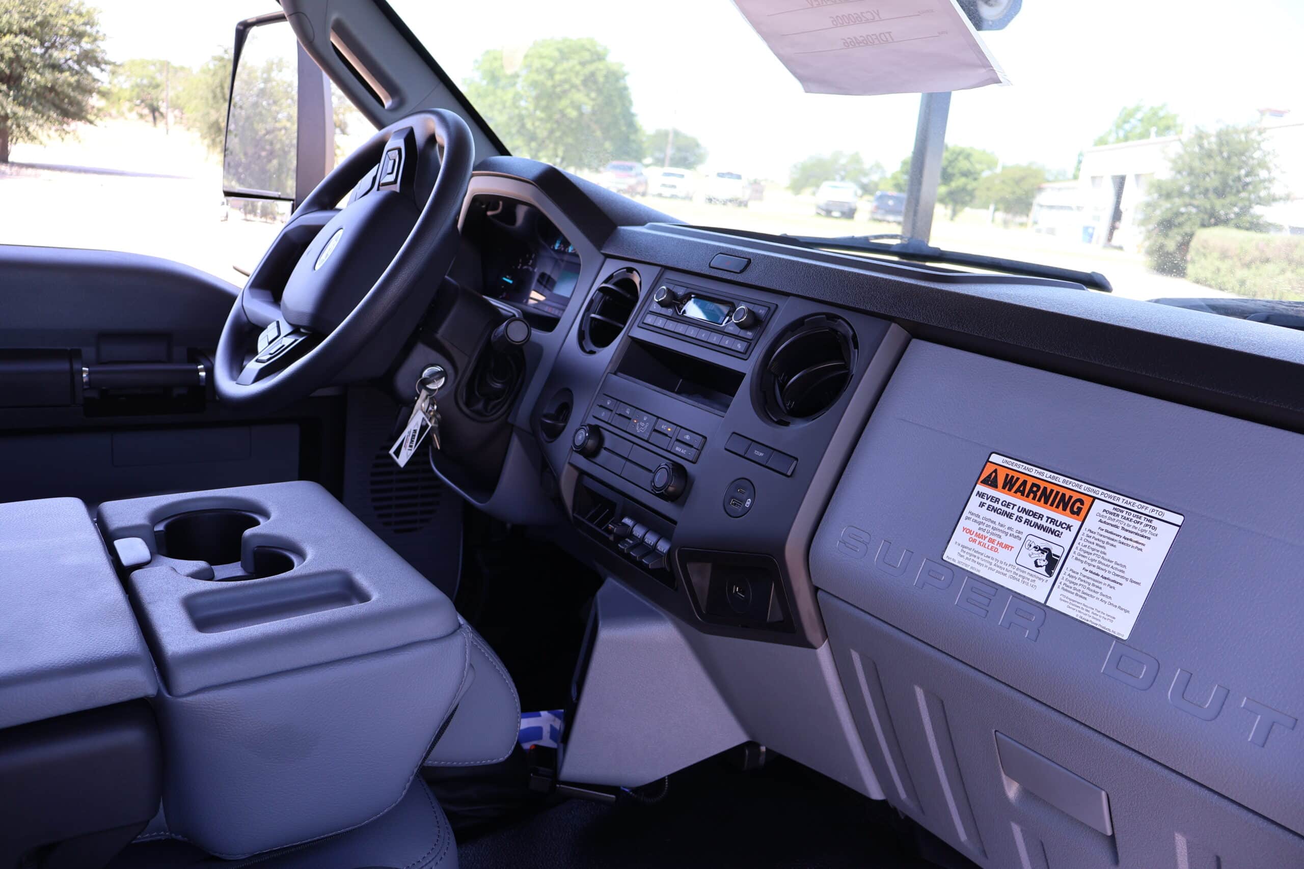 VO-260-REV - 2023 Ford F-750 4x2 Gas - Chip Body (10)