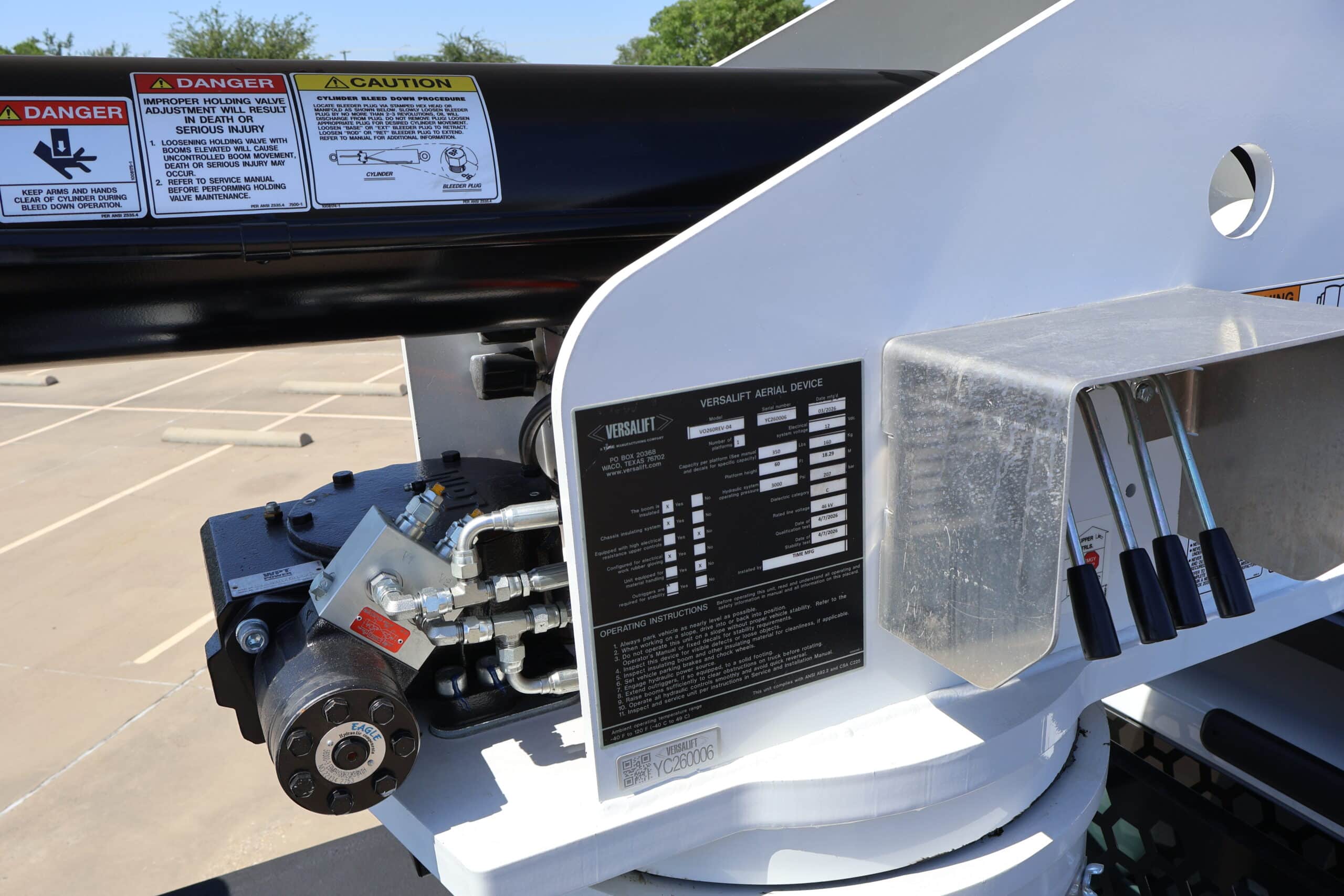 VO-260-REV - 2023 Ford F-750 4x2 Gas - Chip Body (14)