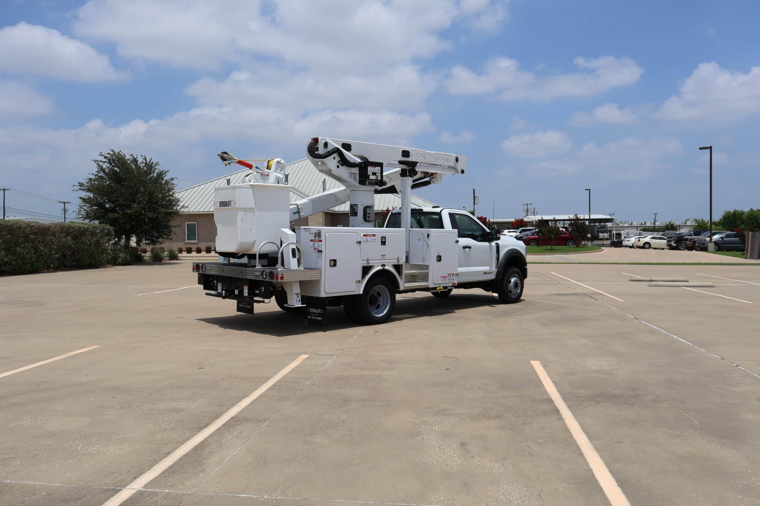 VST-47-MHI 3-Axis - 2026 Ford F550 4x4 Diesel - BFX Body (12)