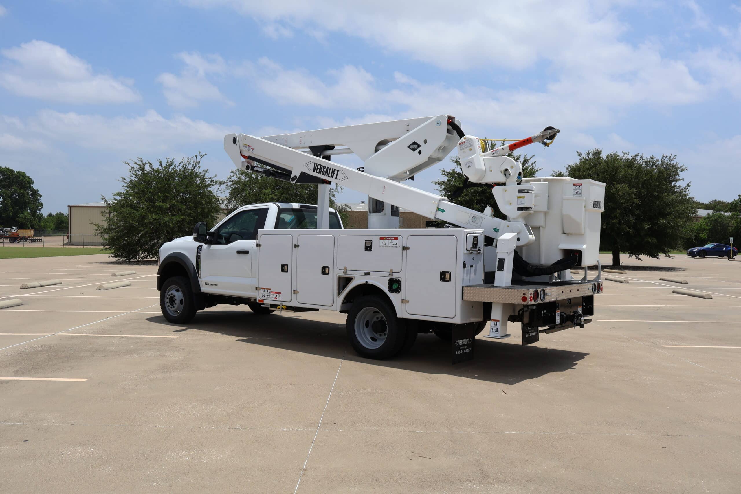 VST-47-MHI 3-Axis - 2026 Ford F550 4x4 Diesel - BFX Body (20)