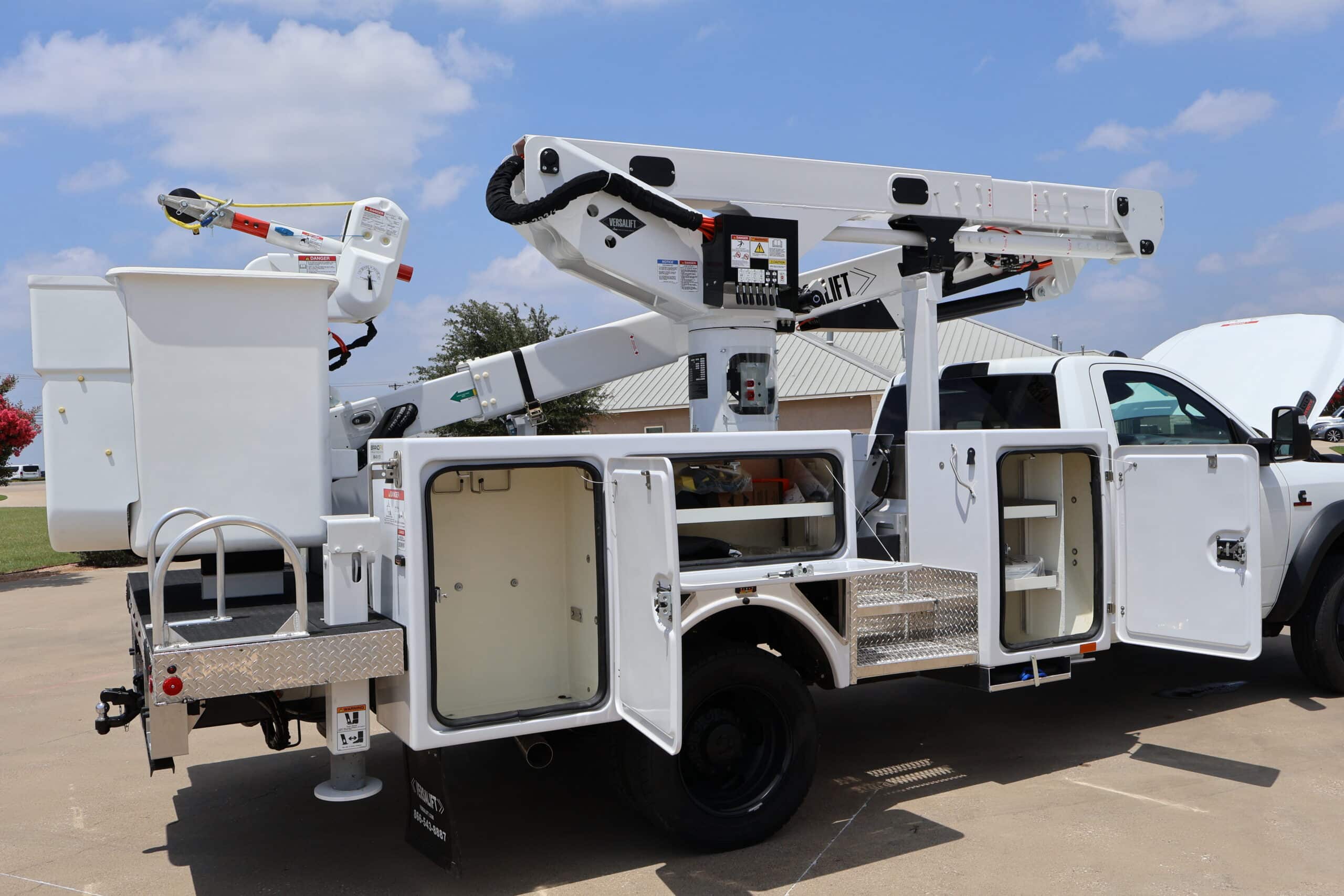 VST-47-MHI 4-Axis - 2026 Ram 5500 4x4 Diesel - BFX Body (21)