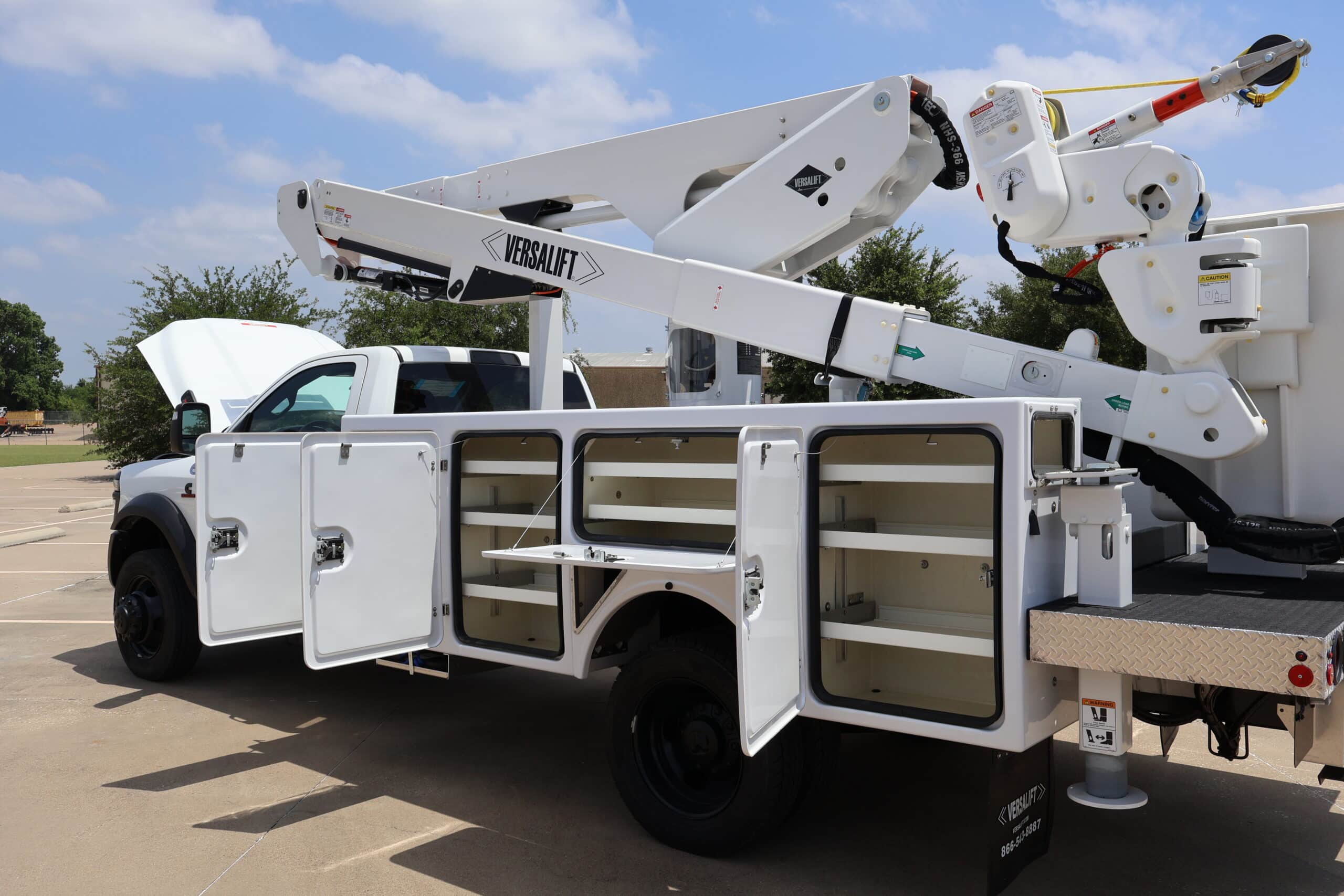 VST-47-MHI 4-Axis - 2026 Ram 5500 4x4 Diesel - BFX Body (26)