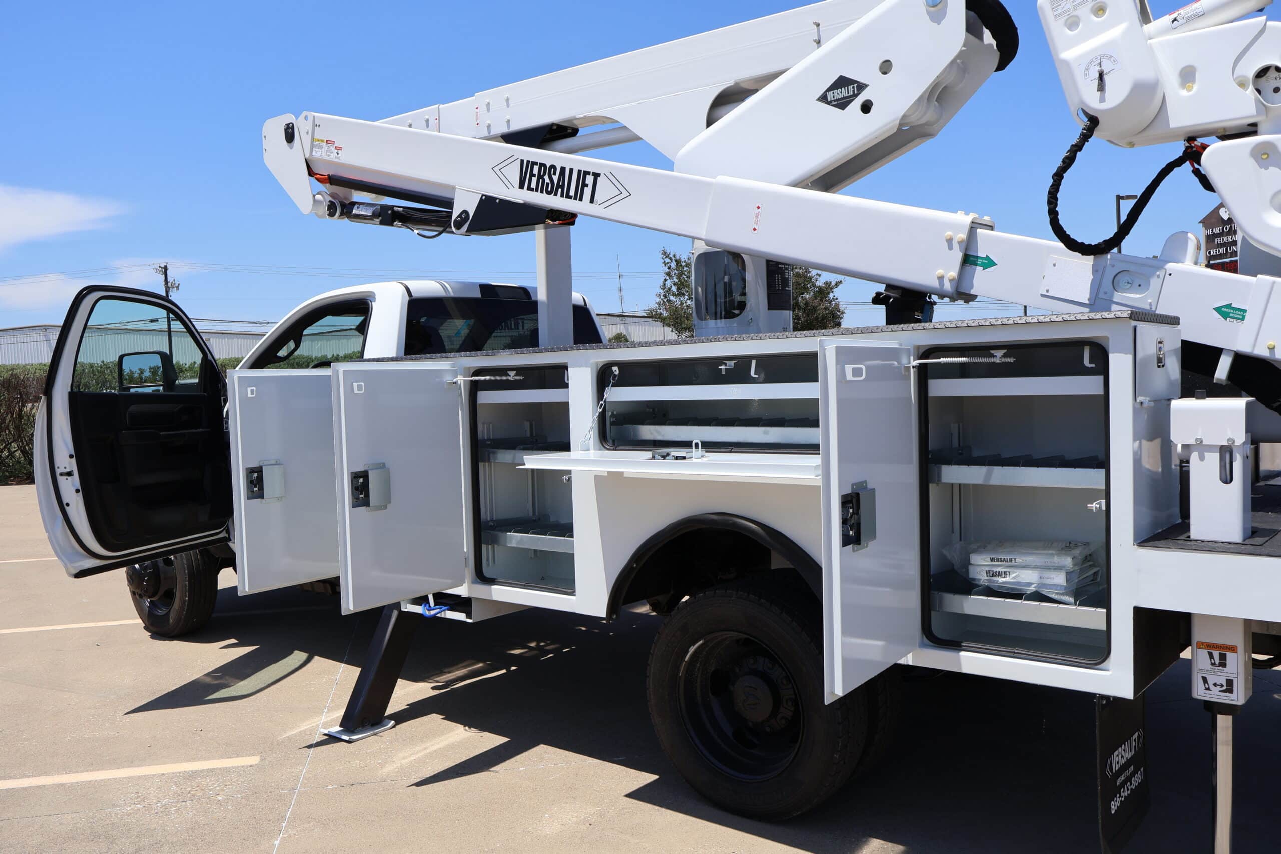 VST-47-MHI 4-Axis - 2026 Ram 5500 4x4 Diesel - STEEL LOGAN (2)