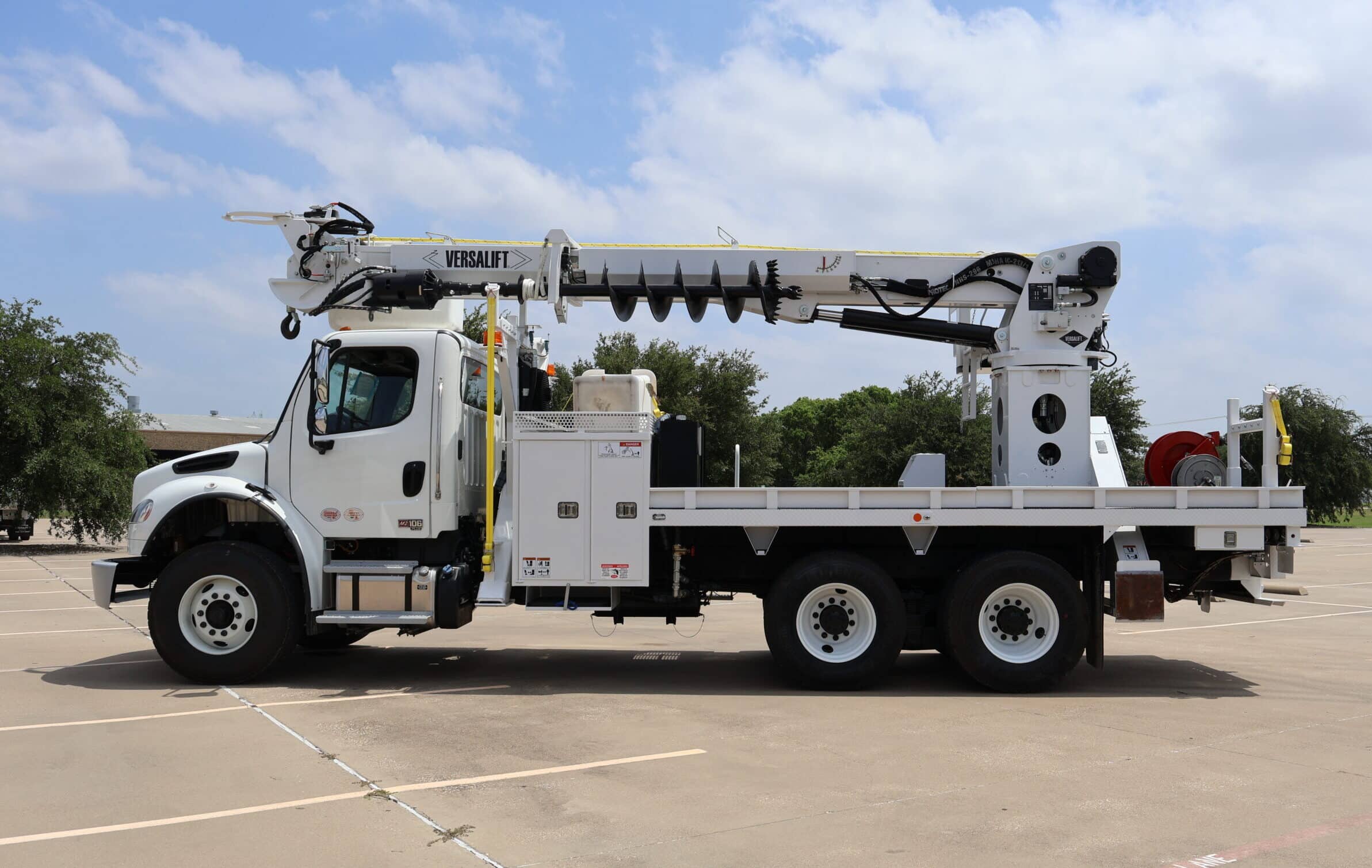 TMD-4050-T 2025 Freightliner M2106 6X4 (15)