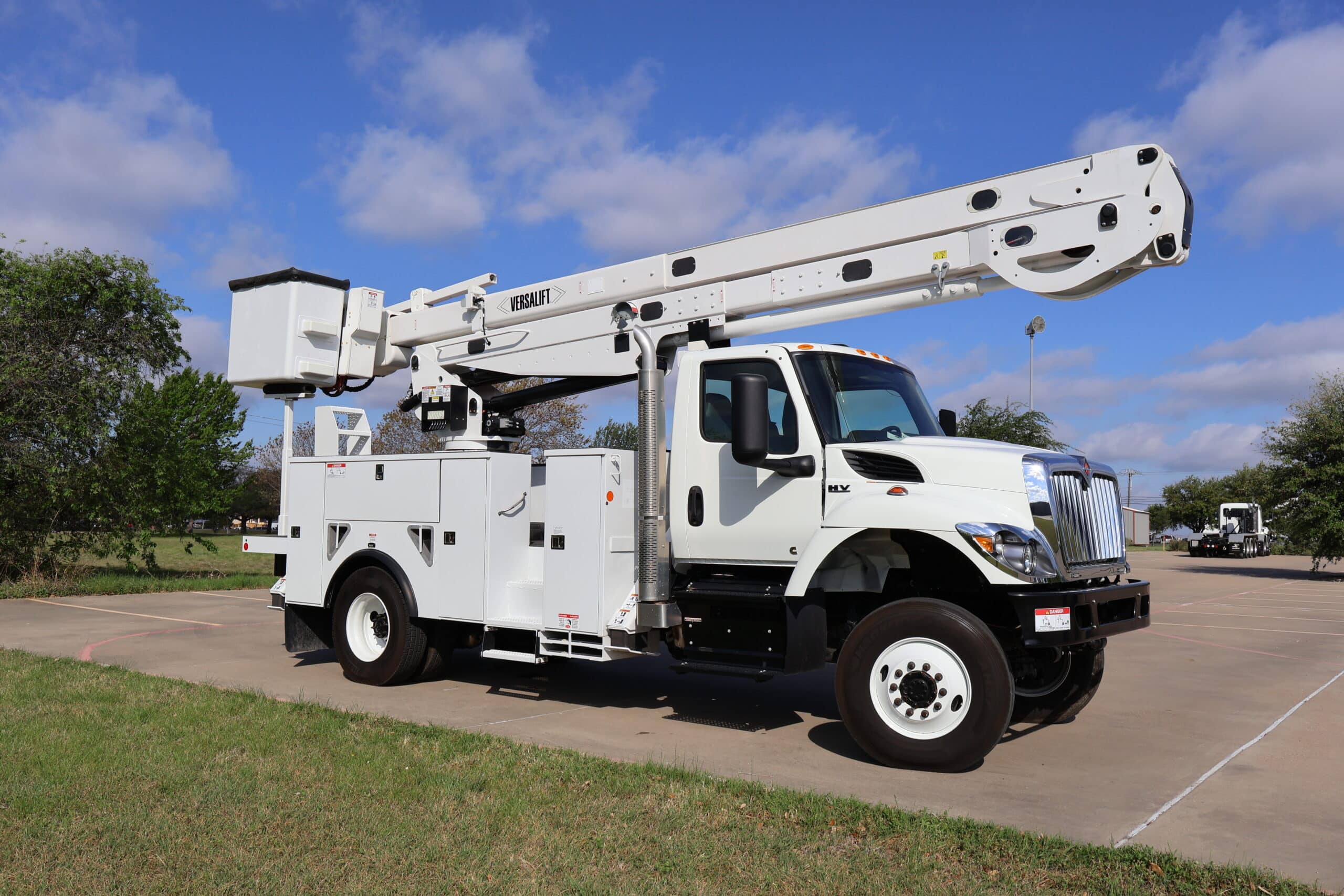 VN-555-MHI_2025-INTL-HV607-4x4-Reading-2-scaled-1.jpg