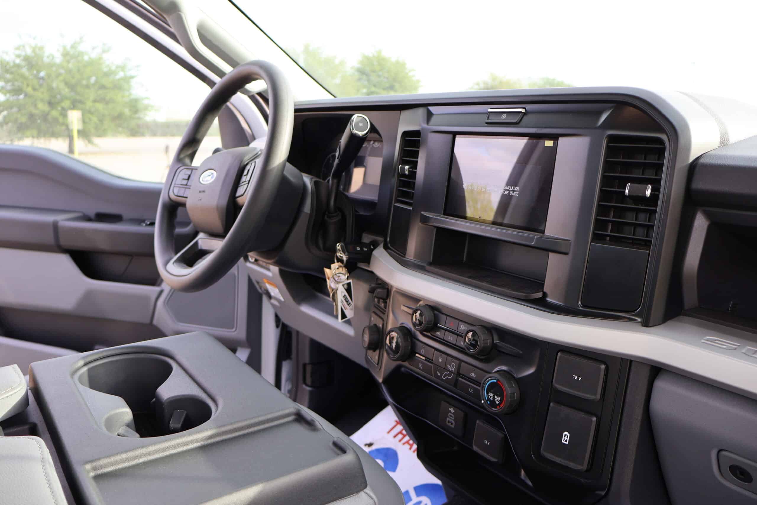 VST-40-MHI-3-Axis-2026-Ford-F-550-4X4-Diesel-STEEL-10-scaled-1.jpg