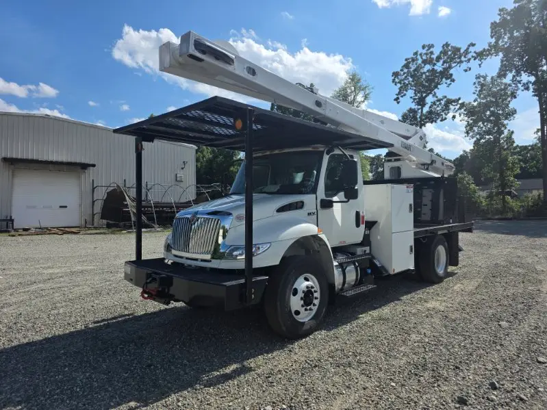 VO-270-E-REAR 33K 2025 INTL HV607 4x2 Steel Flatbed