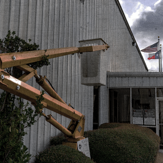 First telescopic Lift 